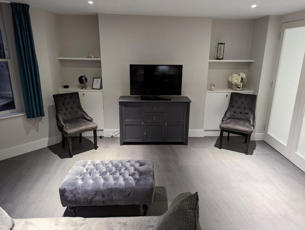 Basement Apartment In Central Bath Buitenkant foto