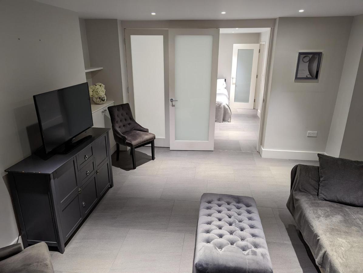 Basement Apartment In Central Bath Buitenkant foto