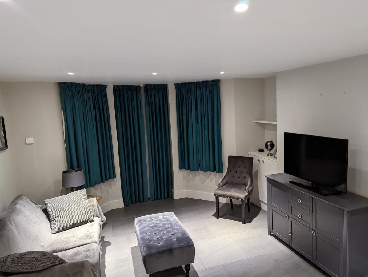 Basement Apartment In Central Bath Buitenkant foto